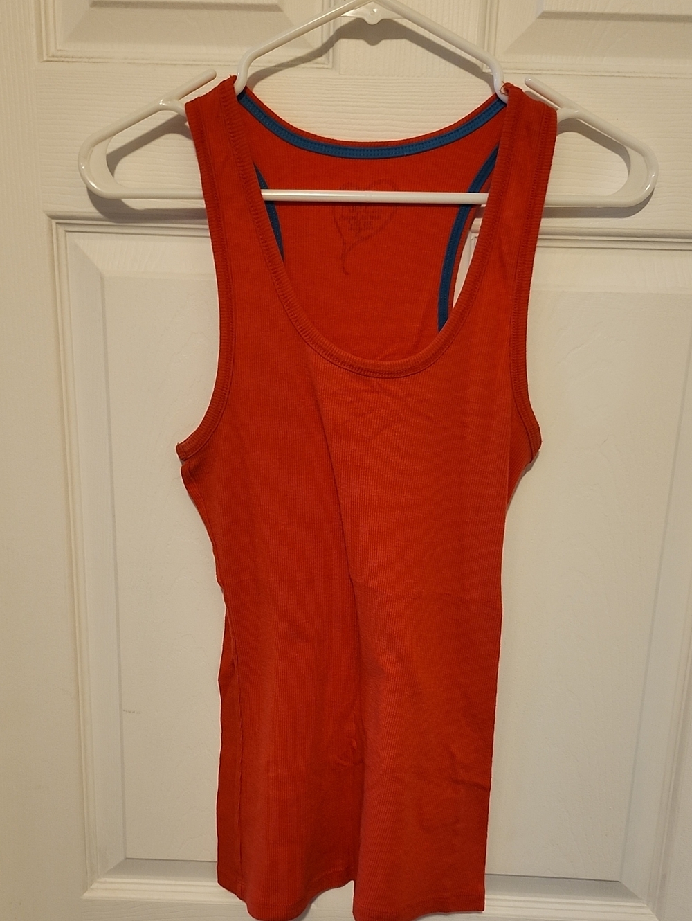 Women’s Coral Color Tank Top Sleeveless Scoop Neck